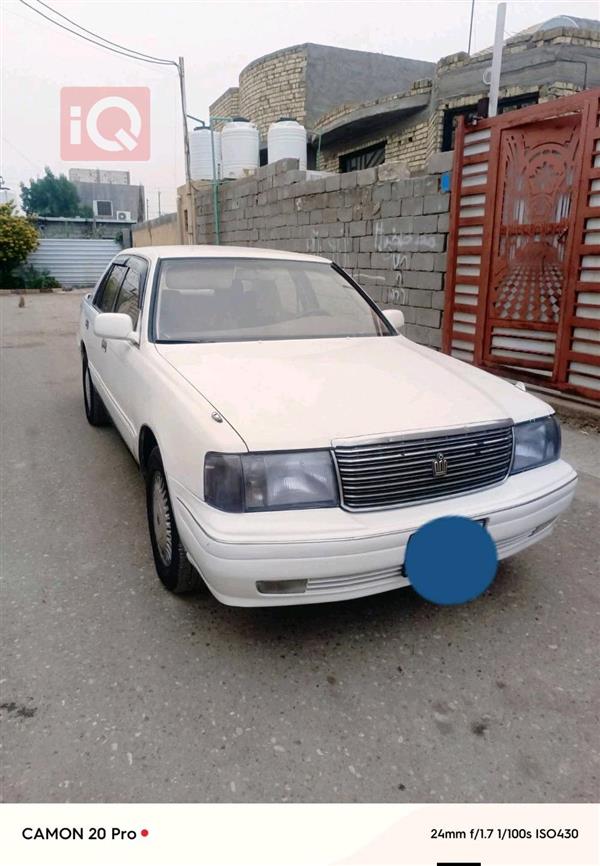 تويوتا كراون 2000 للبيع في العراق - أبو الخصيب